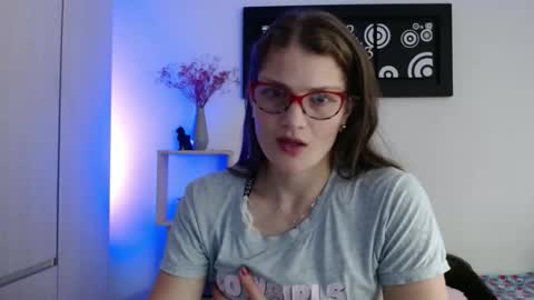 Snapshot of camila_ventura chatting on 23, 10, 2025 Camila ventura online show from 23, 10, 2025