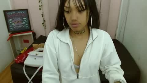camila_williiamsres online show from 4, 8, 2026