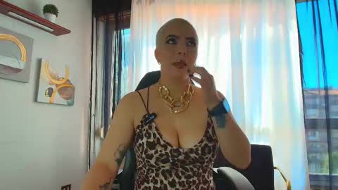    online show from 6, 10, 2025