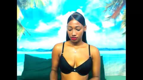 Snapshot of camilaasexyy chatting on 13, 2, 2025 camilaasexyy online show from 13, 2, 2025