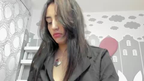 Snapshot of camilahunter__ chatting on 15, 1, 2025 Camila online show from 15, 1, 2025