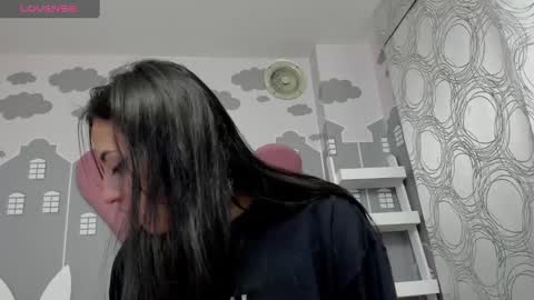 Snapshot of camilahunter__ chatting on 28, 1, 2025 Camila online show from 28, 1, 2025