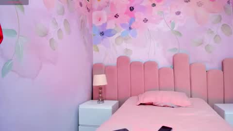 Snapshot of camilahunter__ chatting on 27, 11, 2025 Camila online show from 27, 11, 2025