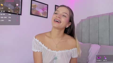 Snapshot of camilamonroee chatting on 10, 12, 2024 Camila Monroee online show from 10, 12, 2024