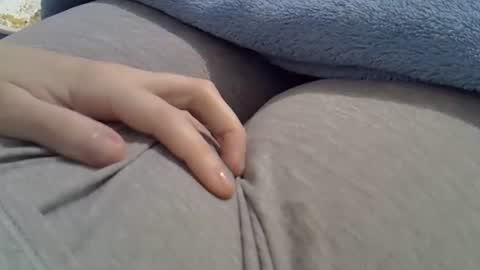 flash 50 tokens BIG CLIT  tits pussy. masturbation big clit 150 tokens fingers inside pussy 1000 tk  pump big clit 300 tk online show from 13, 9, 2025