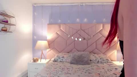 Snapshot of camilarivers chatting on 13, 9, 2025 Camila online show from 13, 9, 2025