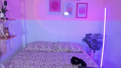 Snapshot of camilarivers chatting on 23, 9, 2025 Camila online show from 23, 9, 2025