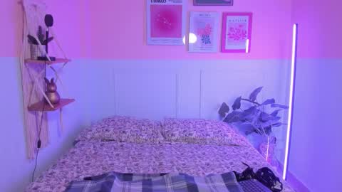 Snapshot of camilarivers chatting on 24, 9, 2025 Camila online show from 24, 9, 2025