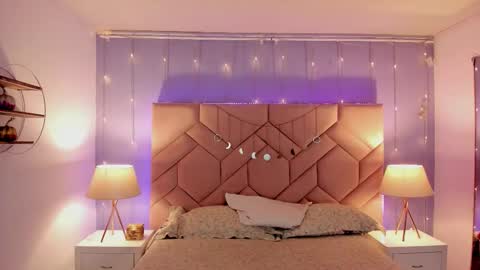 Snapshot of camilarivers chatting on 30, 9, 2025 Camila online show from 30, 9, 2025