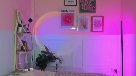 Snapshot of camilarivers chatting on 29, 10, 2025 Camila online show from 29, 10, 2025