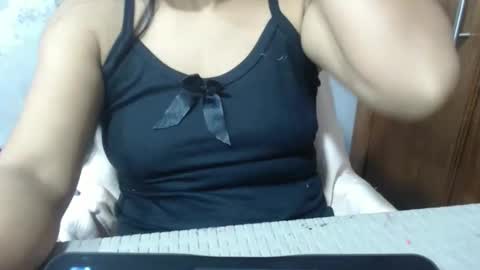 Snapshot of camilasex468 chatting on 25, 10, 2025 camilasex468 online show from 25, 10, 2025