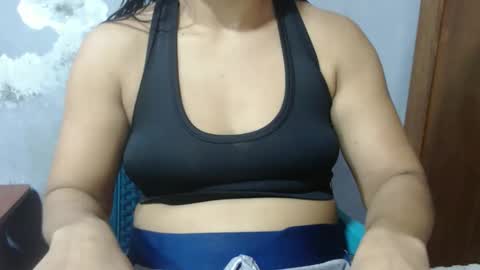 Snapshot of camilasex468 chatting on 28, 11, 2025 camilasex468 online show from 28, 11, 2025