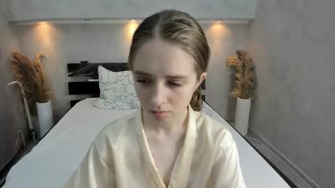 Snapshot of camilla_kelly chatting on 30, 10, 2025 Camilla online show from 30, 10, 2025