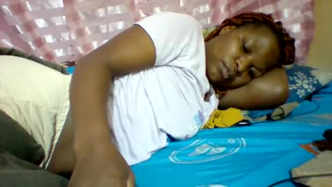 Snapshot of camillah_sweet chatting on 28, 4, 2026 camillah_sweet online show from 28, 4, 2026