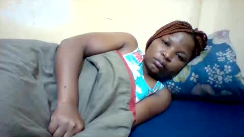 Snapshot of camillah_sweet chatting on 8, 5, 2026 camillah_sweet online show from 8, 5, 2026