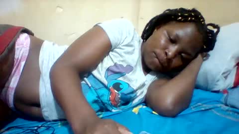 Snapshot of camillah_sweet chatting on 20, 5, 2026 camillah_sweet online show from 20, 5, 2026