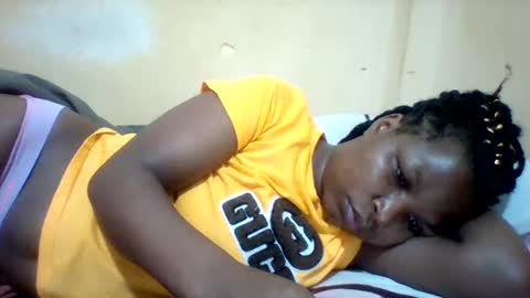 Snapshot of camillah_sweet chatting on 26, 5, 2026 camillah_sweet online show from 26, 5, 2026