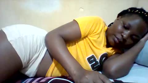 Snapshot of camillah_sweet chatting on 26, 5, 2026 camillah_sweet online show from 26, 5, 2026
