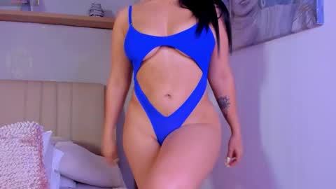 Snapshot of camille_lynn chatting on 7, 11, 2025 Camille Lynn online show from 7, 11, 2025