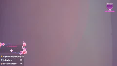 Snapshot of camillen_pettid chatting on 14, 12, 2024 C A M I L L E N Help me get to the top online show from 14, 12, 2024