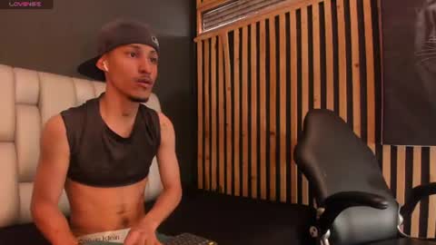 Snapshot of camilo_contrerass chatting on 10, 7, 2026 Camilo online show from 10, 7, 2026
