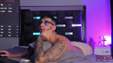   INDEPENDENT MODEL online show from 5, 3, 2025