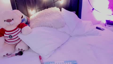 CamiloDoumit online show from 17, 2, 2025