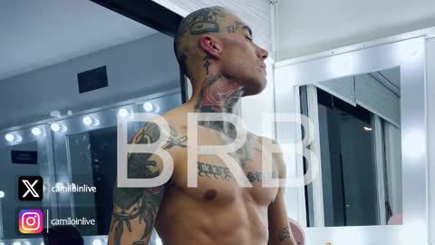 Snapshot of camiloinlive chatting on 26, 10, 2025 camiloinlive online show from 26, 10, 2025