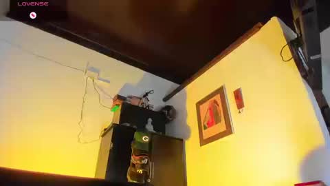 Snapshot of camilomayer chatting on 9, 9, 2025 Camilo online show from 9, 9, 2025