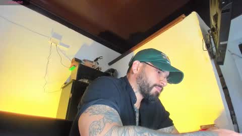 Snapshot of camilomayer chatting on 19, 9, 2025 Camilo online show from 19, 9, 2025