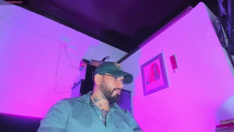 Snapshot of camilomayer chatting on 22, 9, 2025 Camilo online show from 22, 9, 2025