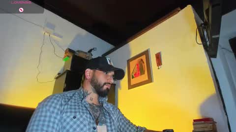 Snapshot of camilomayer chatting on 24, 9, 2025 Camilo online show from 24, 9, 2025