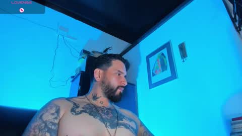 Snapshot of camilomayer chatting on 7, 10, 2025 Camilo online show from 7, 10, 2025