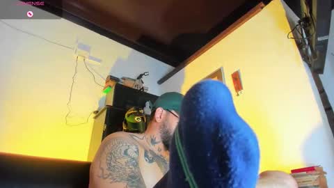 Snapshot of camilomayer chatting on 11, 10, 2025 Camilo online show from 11, 10, 2025