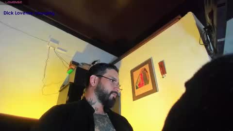 Snapshot of camilomayer chatting on 20, 10, 2025 Camilo online show from 20, 10, 2025