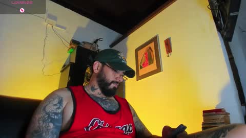 Snapshot of camilomayer chatting on 23, 10, 2025 Camilo online show from 23, 10, 2025