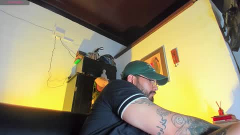 Snapshot of camilomayer chatting on 10, 11, 2025 Camilo online show from 10, 11, 2025