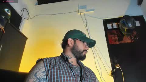 Snapshot of camilomayer chatting on 18, 12, 2025 Camilo online show from 18, 12, 2025