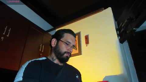 Snapshot of camilomayer chatting on 4, 2, 2026 Camilo online show from 4, 2, 2026