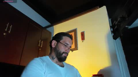 Snapshot of camilomayer chatting on 10, 2, 2026 Camilo online show from 10, 2, 2026