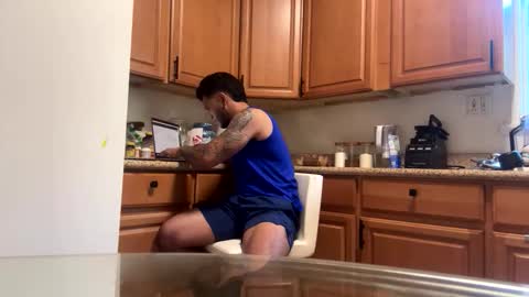 Snapshot of camilooo_cb chatting on 29, 10, 2025 camilooo_cb online show from 29, 10, 2025