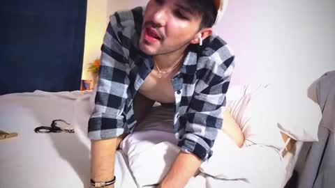 camilo online show from 11, 2, 2025