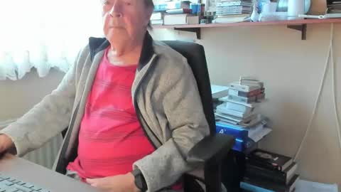 Snapshot of cammee chatting on 2, 2, 2025 Cammee online show from 2, 2, 2025