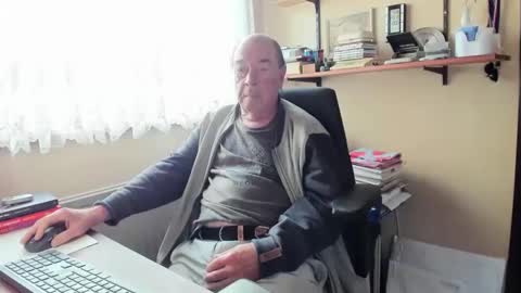 Snapshot of cammee chatting on 30, 10, 2025 Cammee online show from 30, 10, 2025