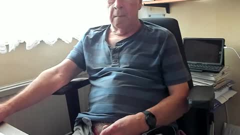 Snapshot of cammee chatting on 14, 12, 2025 Cammee online show from 14, 12, 2025