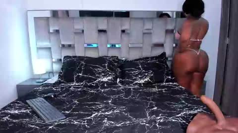 Snapshot of cammiila chatting on 4, 3, 2025 Camila online show from 4, 3, 2025