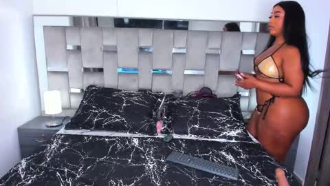 Snapshot of cammiila chatting on 20, 9, 2025 Camila online show from 20, 9, 2025