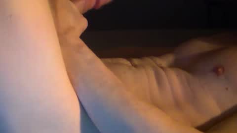 Snapshot of canadian139992 chatting on 26, 11, 2025 canadian139992 online show from 26, 11, 2025