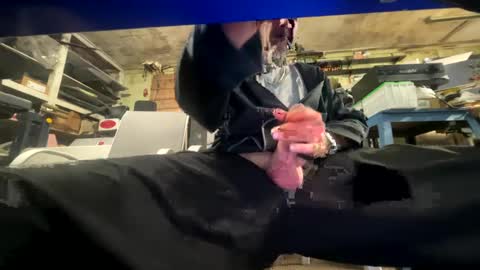 Chris online show from 27, 9, 2025