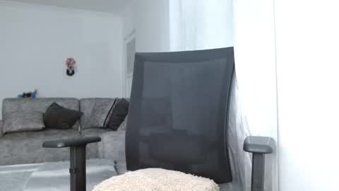 Snapshot of candacesxhot chatting on 15, 12, 2025 cumorsmooke online show from 15, 12, 2025